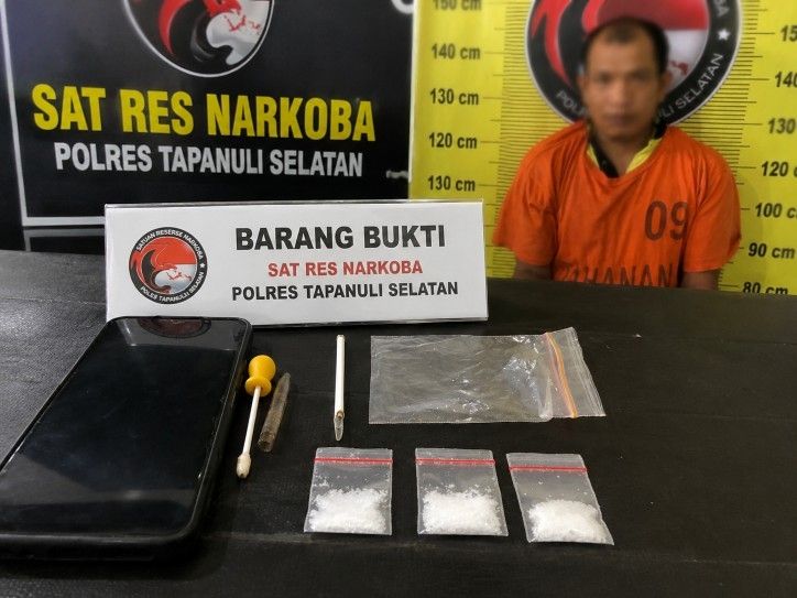 Dibuang Saat Digerebek, Sabu 3 Gram Gagal Edar di Kebun Sawit Paluta