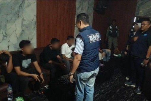 BNNK Tapsel Jaring 9 Pengguna Narkoba dalam Razia Tempat Hiburan Malam di P.Sidimpuan