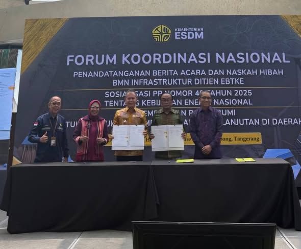 Pemkab Samosir Terima Hibah BMN EBTKE, Perkuat Dukungan Transisi Energi Bersih