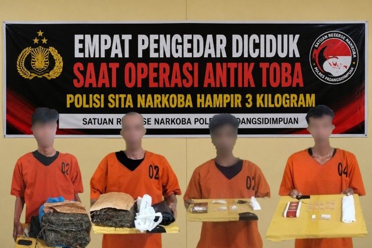 Empat Pengedar Diciduk Saat Operasi Antik Toba, Polisi Sita Narkoba Hampir 3 Kilogram