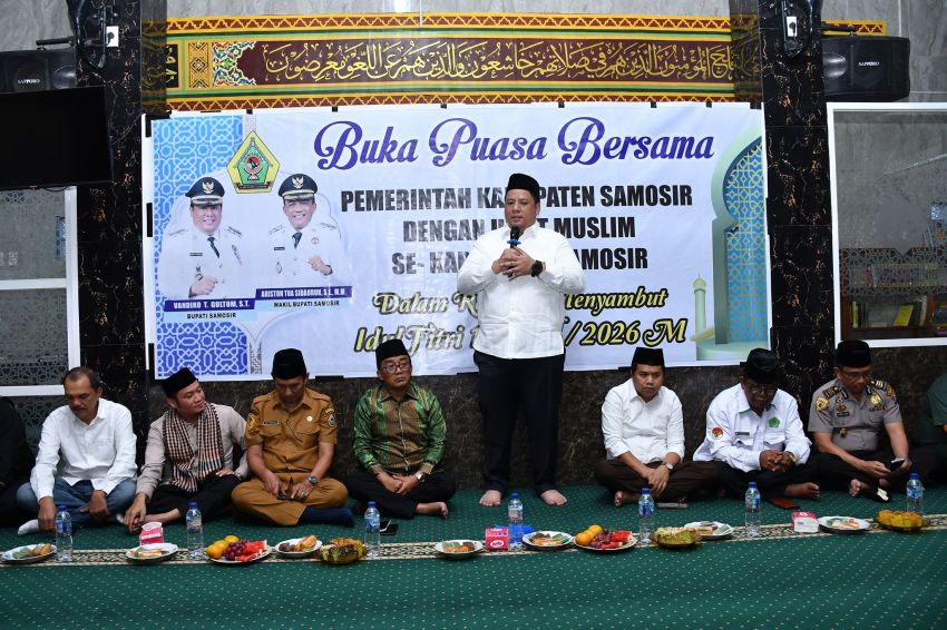 Bupati dan Wakil Bupati Samosir Buka Puasa Bersama Umat Muslim, Perkuat Toleransi dan Kebersamaan