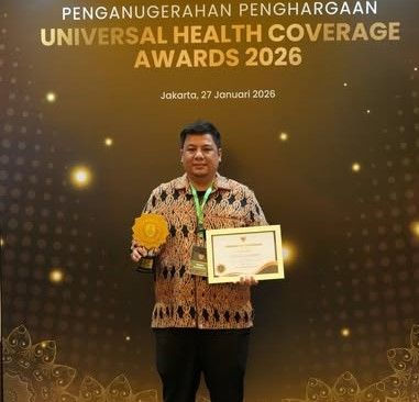 Tiga Tahun Berturut-turut Raih UHC Award, Samosir Capai 100 Persen Kepesertaan Jaminan Kesehatan