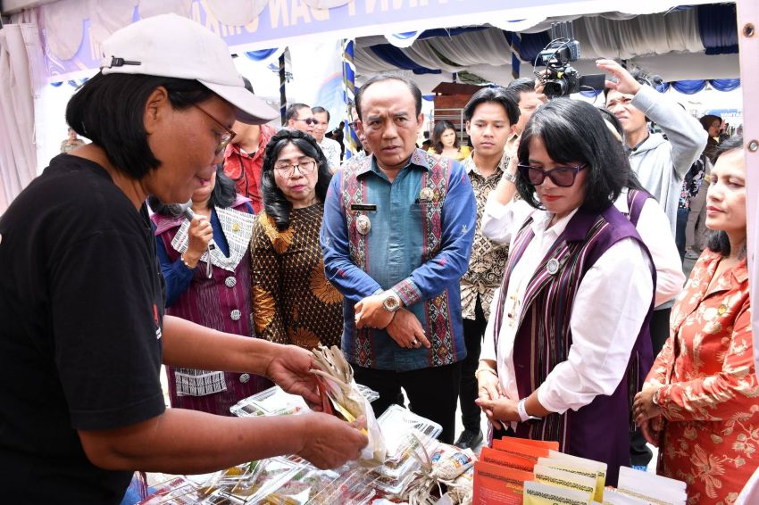 Festival Kuliner dan Pameran UMKM Meriahkan Hari Jadi ke-22 Samosir, Dorong Ekonomi Lokal dan Pelestarian Budaya