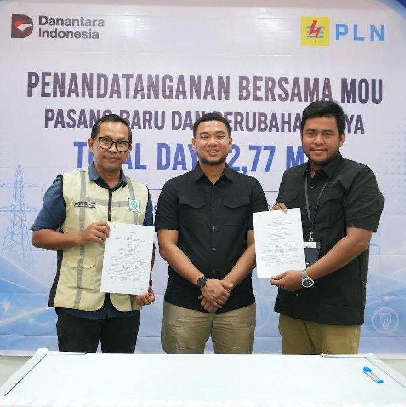 Dukung Ekspansi Usaha dan Sekolah Rakyat, PLN Teken MoU Listrik 2,77 MVA