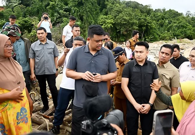 Bobby Nasution Tanggapi Keluhan Warga Tapteng, Tegaskan Bantuan Pascabencana Tergantung Validasi Data