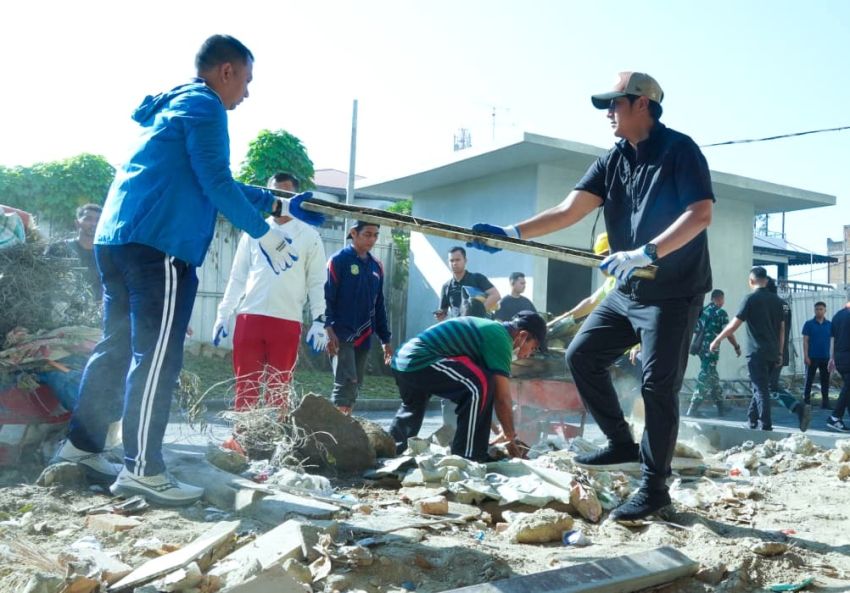 Rico Waas Pimpin Gotong Royong Stadion Teladan Jelang Piala AFF U-19 2026