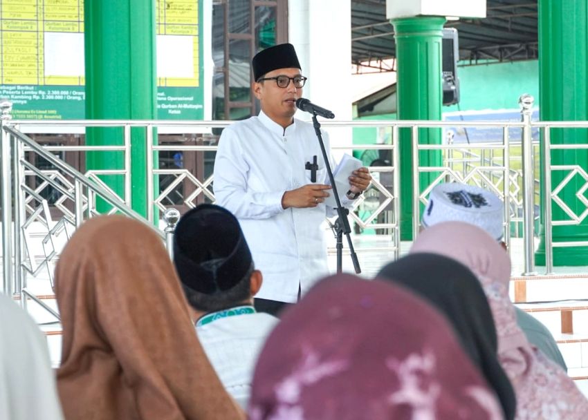 Rico Waas Saksikan Penyembelihan Hewan Kurban di Masjid Al-Muttaqin, Tekankan Makna Keikhlasan dan Berbagi