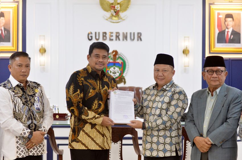 Bobby Nasution Terima Hasil Seleksi 15 Besar Calon Komisioner KI Sumut, Segera Diserahkan ke DPRD
