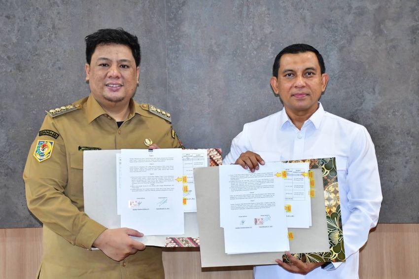 Bupati Samosir Terima Hibah Aset Rp.37 Miliar dari Kementerian PU