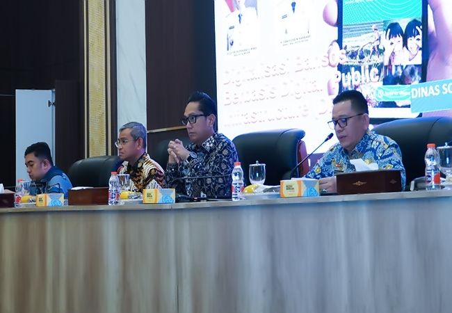 Rico Waas Beri Tenggat Camat Tuntaskan Pendataan Perlinsos, Percepat Digitalisasi Penyaluran Bansos