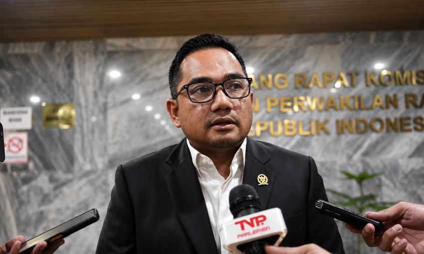 Komisi II DPR RI Dorong Sanksi hingga Pidana bagi Pejabat yang Angkat Honorer