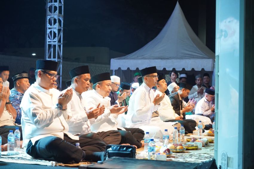 Salawat Bergema dari Taman Stadion Teladan, Rico Waas Ajak Warga Bangun Medan Bersama