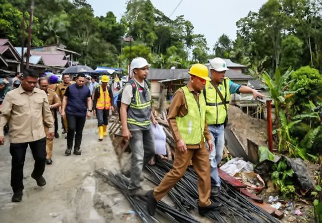 Kembali Berkantor di Nias, Surya Cek Progres Pembangunan Insfrastruktur