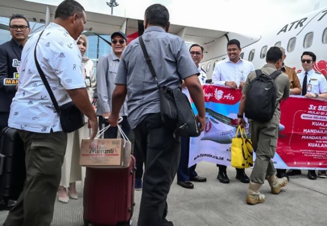 Bobby &lsquo;Sentil&rsquo; Mahalnya Avtur Kualanamu Saat Rute Baru Madina Dibuka