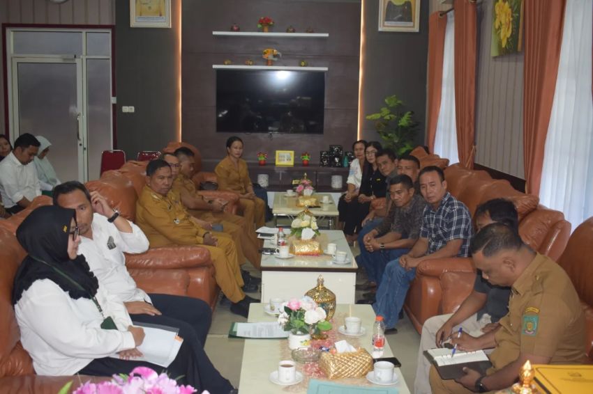 Warga Ponco Warno Datangi DPRD Langkat, Soroti Keberadaan Perkebunan Percobaan USU