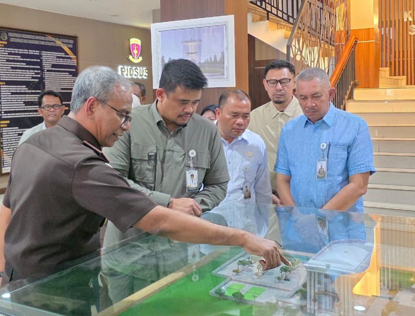 Bobby Nasution Perkuat Sinergi dengan Kejati Sumut, Pembangunan Daerah Dikawal Aspek Hukum